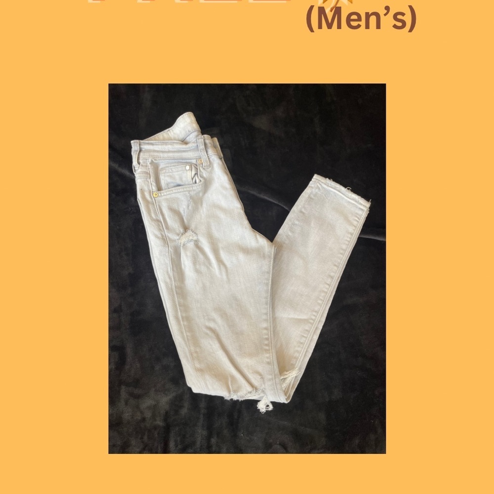 Distressed Jeans
